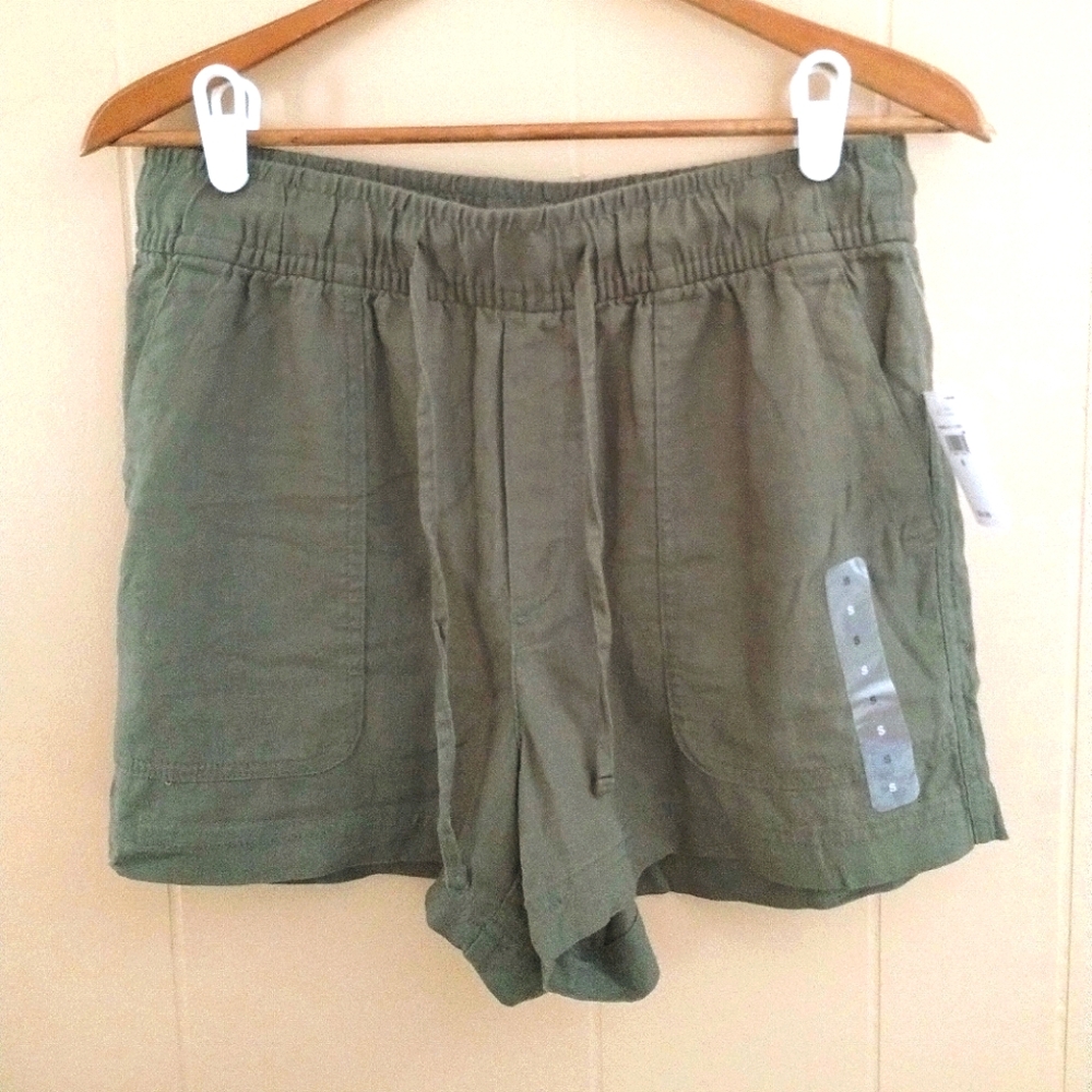 GAP linen blend drawstring shorts, high rise NWT size S, sage green, 4 pockets!